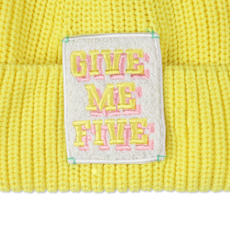 Embroidered badge hat BILLIEBLUSH 
                    FILLE